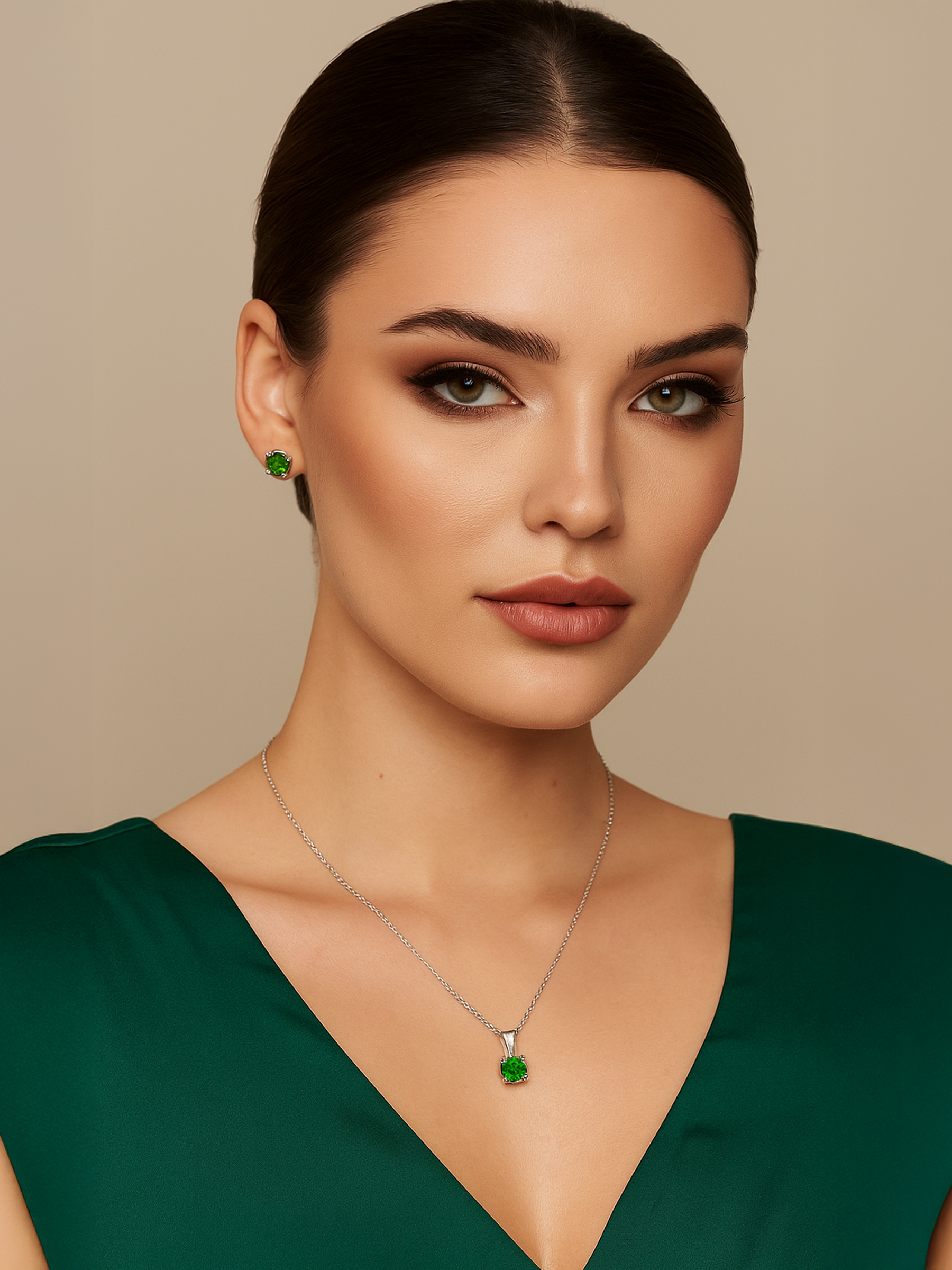 Woman wearing 1ct Green Emerald Pendant Necklace 925 Sterling Silver