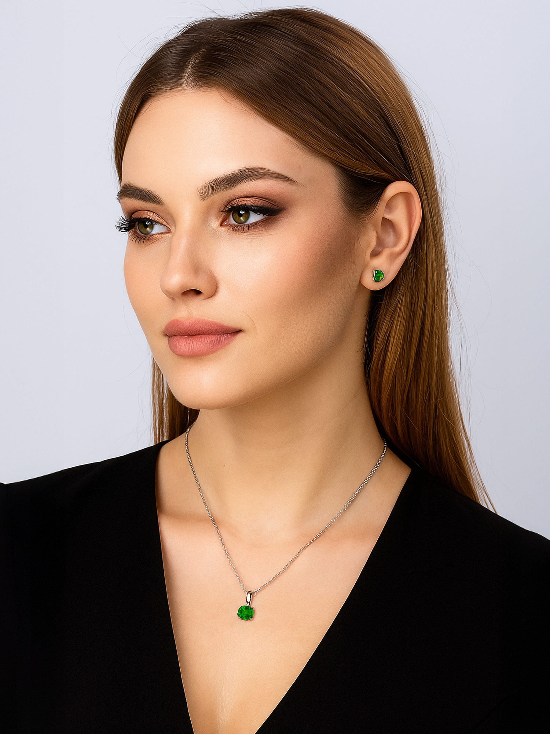 women wearing 1ct Green Emerald Pendant Necklace 925 Sterling Silver