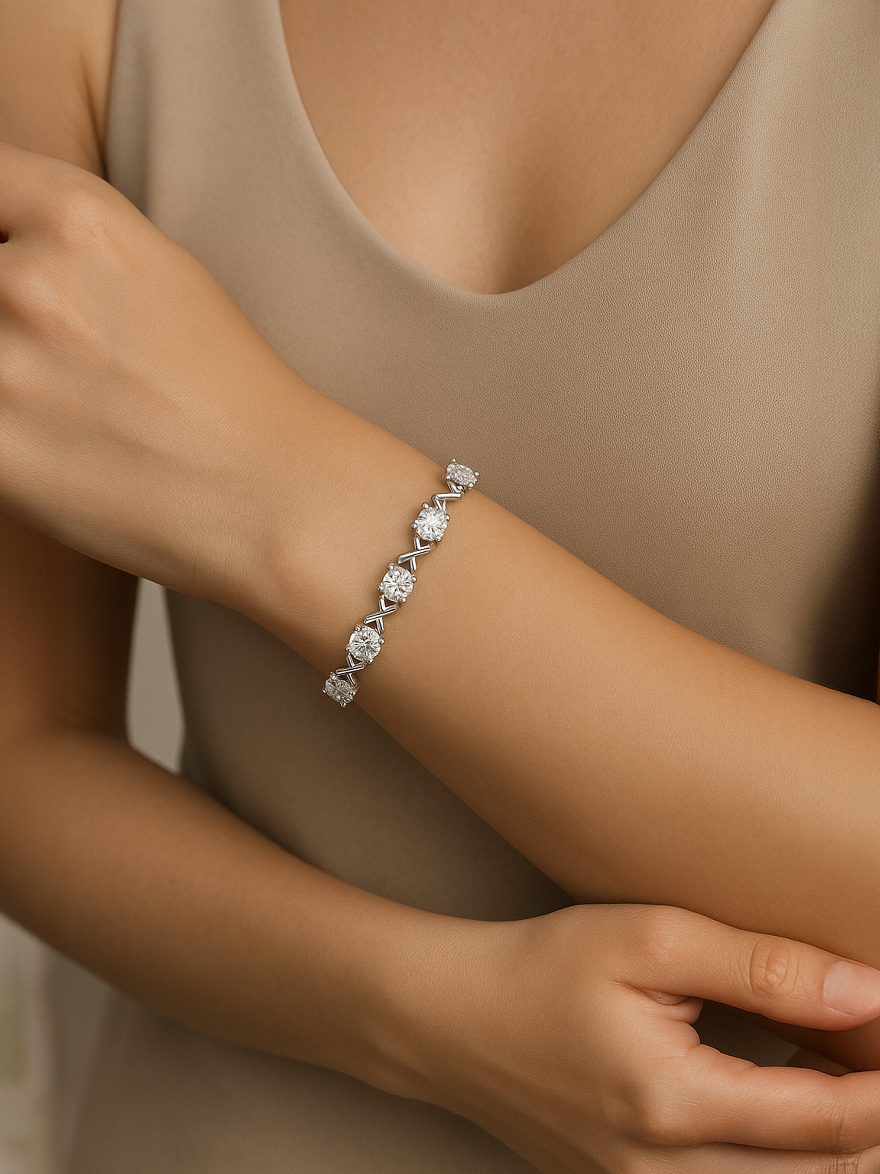 Kiss Tennis Bracelet