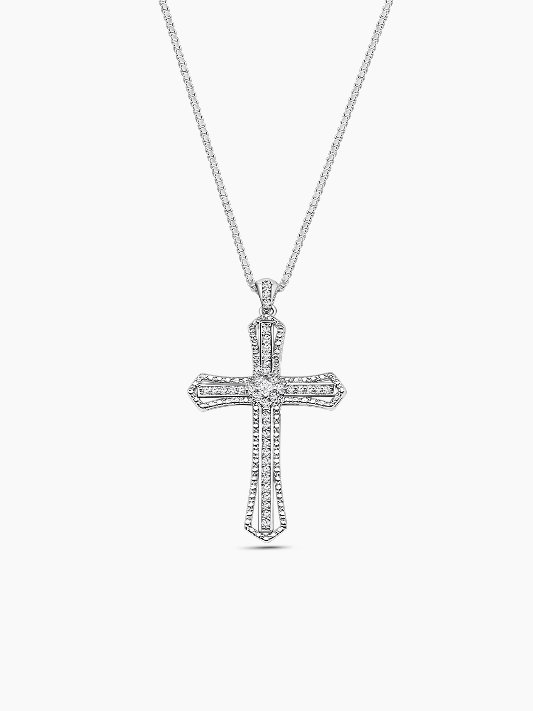 Cross Moissanite Diamond Necklace